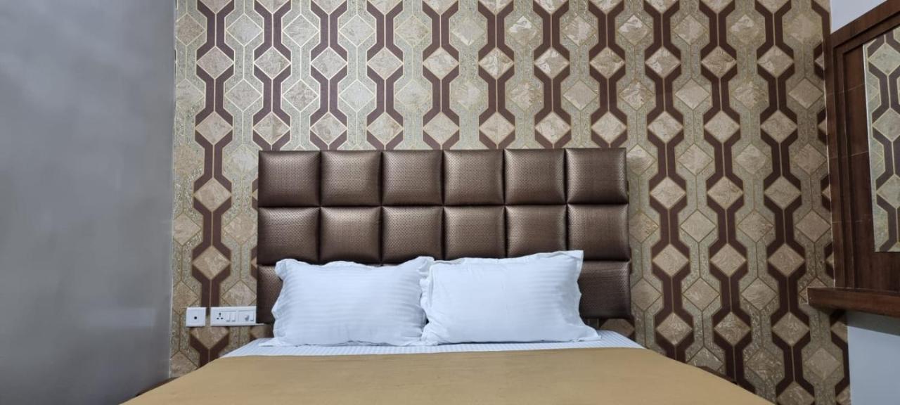 Apartament The Appolo Regency Chennai Zewnętrze zdjęcie