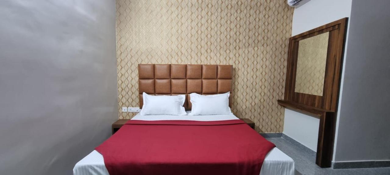 Apartament The Appolo Regency Chennai Zewnętrze zdjęcie